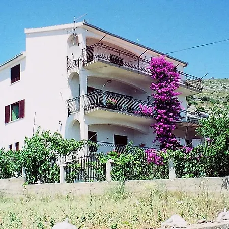 Apartment Bacic Hr Trogir