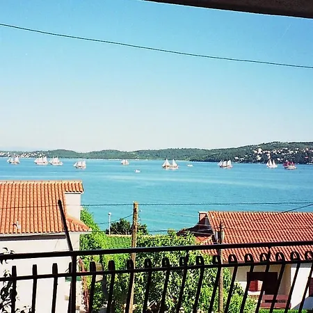 Apartman Bacic Hr *